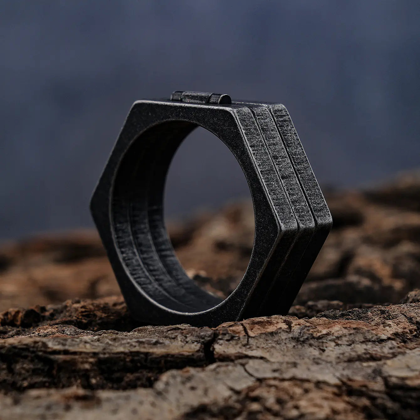 Multilateral Minimalist Retro Titanium Steel Ring